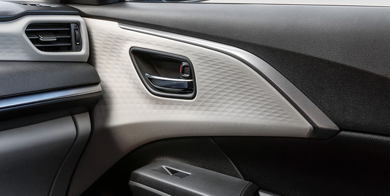 swift innenraum tuer gross